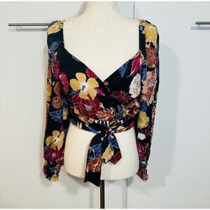 Band of the Free Black Berry Floral Print Camille Crossover Crop Top Size XS NWT